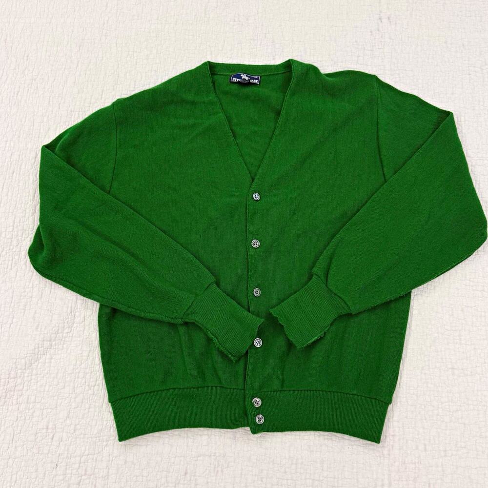 Vintage Men’s Green V-Neck Button Front Knit Cardigan Sweater Size XL USA